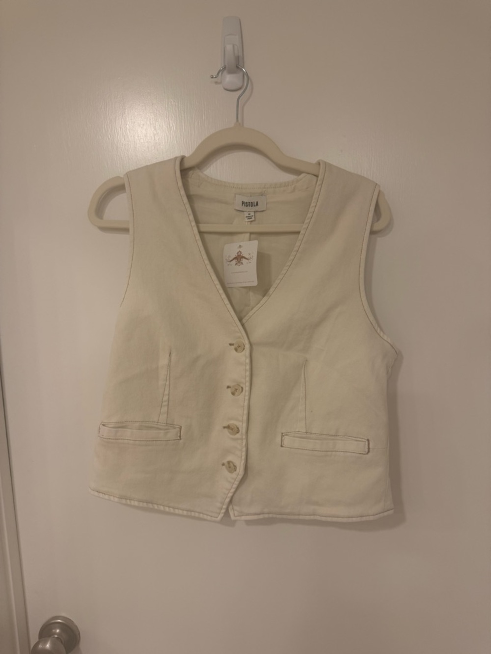 pistola Cream Button-Front Vest